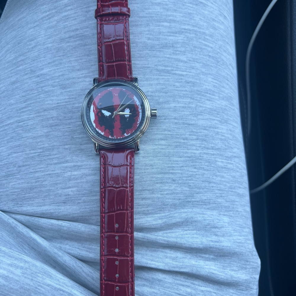 Marvel Leather Watch Strap in Light Gray
